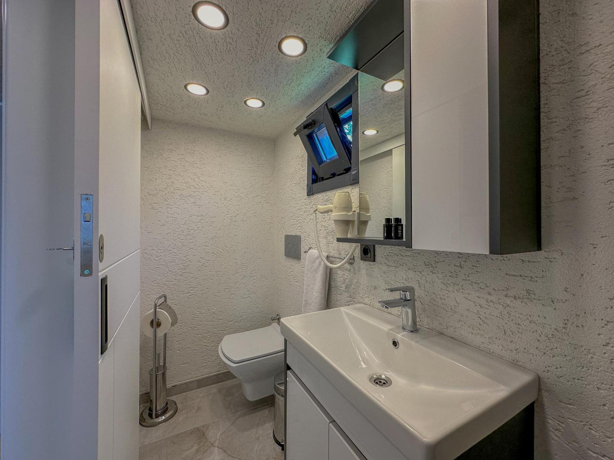 Baronet Tiny House Butik Otel Kadikoy  Eksteriør bilde